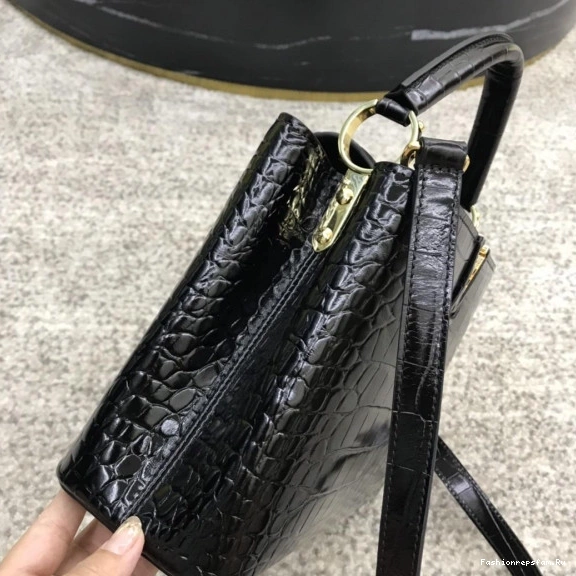 FS CHEAP LOUIS VUITTON CAPUCINES BB 0808